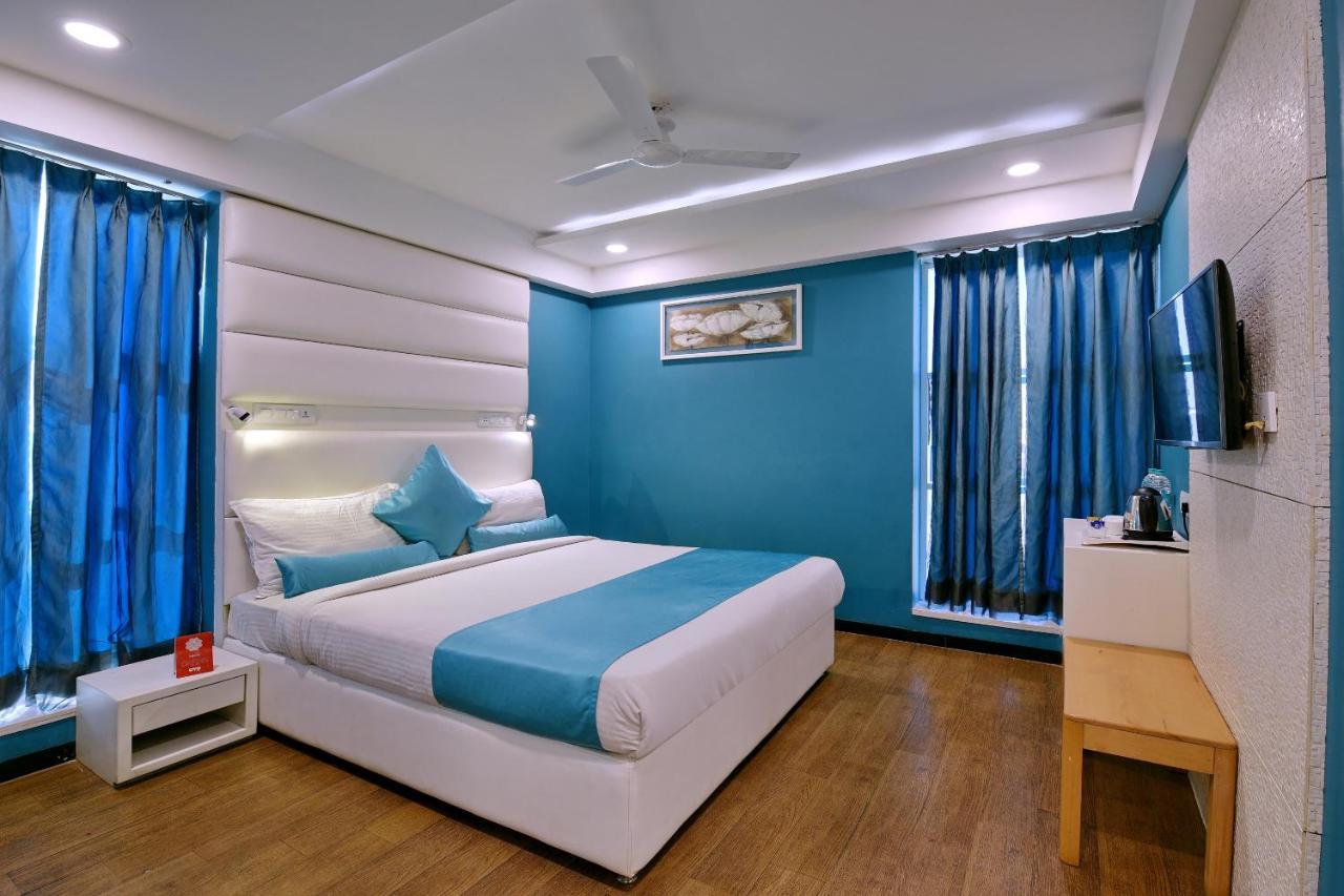 Oyo 963 Hotel Rumaya Уджайн Екстериор снимка